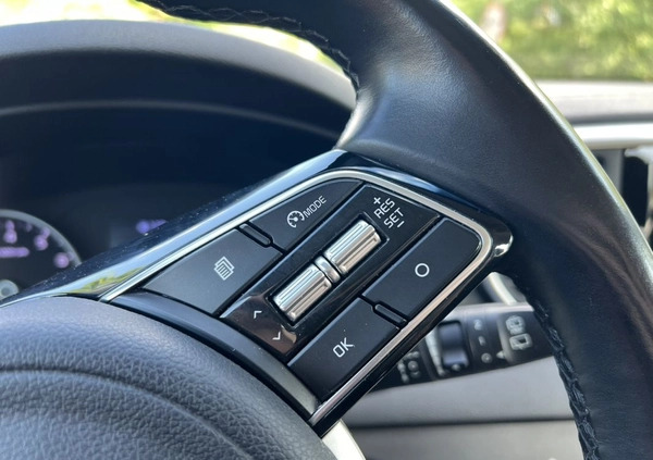 Kia Sportage cena 77990 przebieg: 124000, rok produkcji 2019 z Bełżyce małe 704